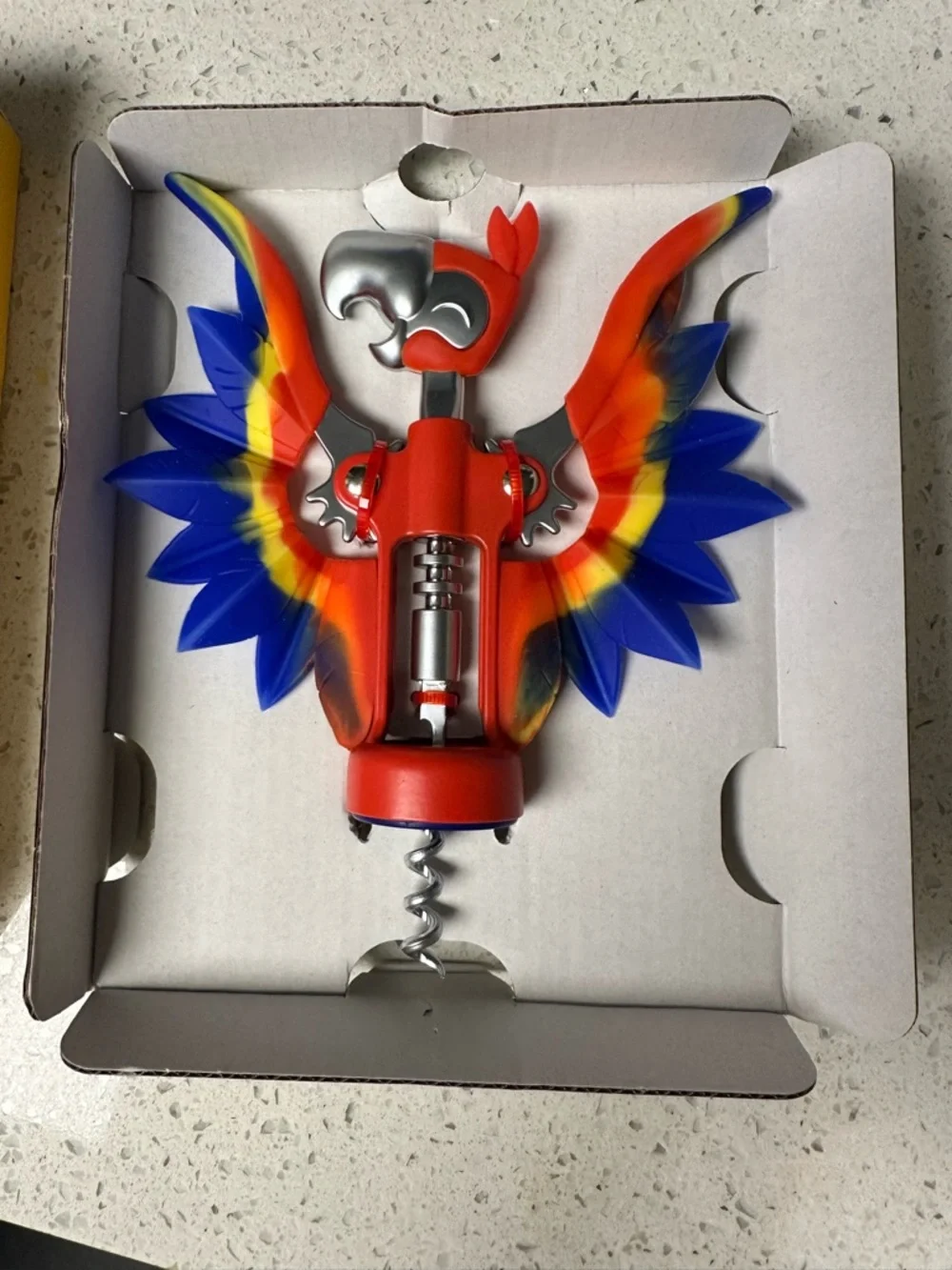 OTOTO VIBRANT PARROT NOVELTY BAR TOOL OPENER KITCHEN TOOL
